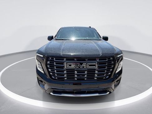 New 2026 GMC Yukon Denali Ultimate AWD/4WD image 3