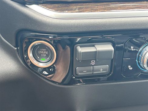 New 2026 GMC Sierra 1500 Elevation w/ Preferred Package image 20