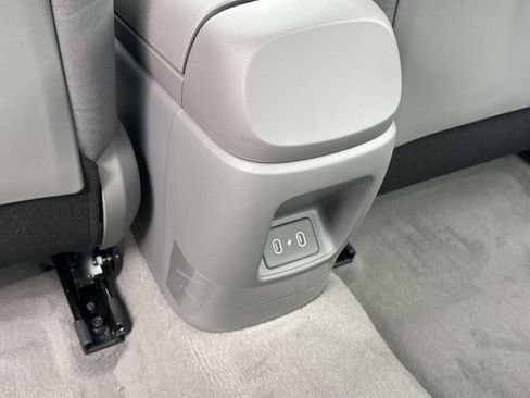 New 2026 Hyundai Elantra SE FWD image 24