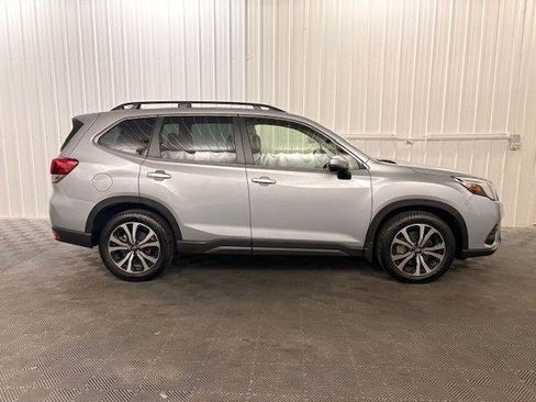 Used 2022 Subaru Forester Limited image 24