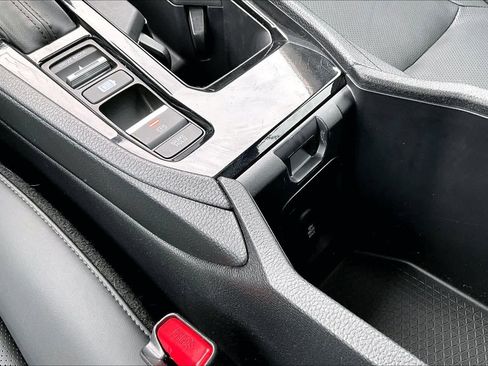 Used 2024 Honda Accord EX-L image 32