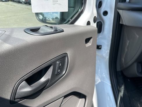 New 2025 Ford Transit 250 Low Roof image 15