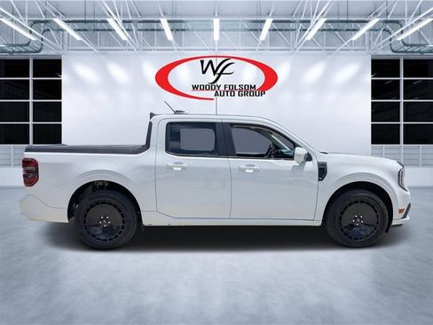 Used 2025 Ford Maverick Lobo AWD/4WD image 2