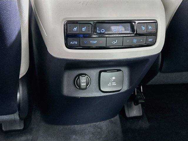 Used 2024 Hyundai Palisade Limited FWD image 13