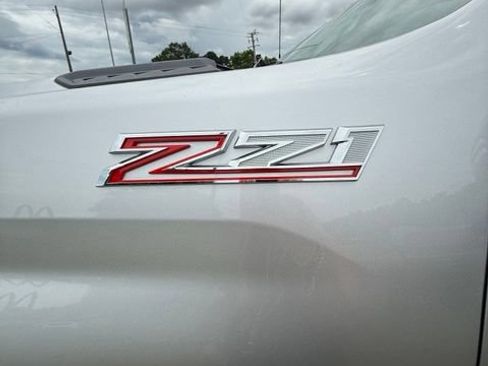 Used 2023 Chevrolet Silverado 2500 LTZ AWD/4WD image 7