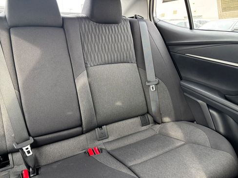 Used 2025 Toyota Camry LE image 36