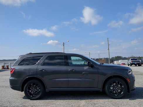 New 2025 Dodge Durango GT w/ Blacktop Package image 2