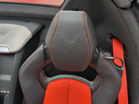 Used 2025 Chevrolet Corvette Stingray Premium Conv image 24