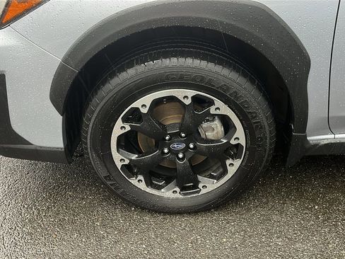 Certified 2023 Subaru Crosstrek 2.0i Premium image 9