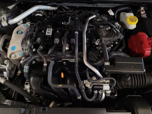 Used 2024 Nissan Sentra SV FWD image 30
