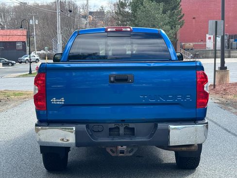 Used 2018 Toyota Tundra SR5 image 5