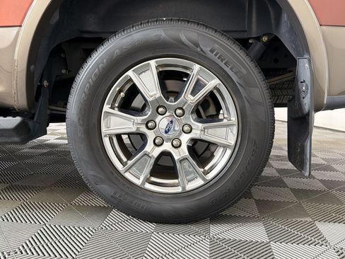 Used 2016 Ford F150 Lariat w/ Equipment Group 502A Luxury RWD image 11