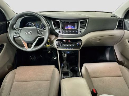 Used 2018 Hyundai Tucson SE AWD/4WD image 23