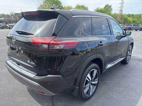 Used 2023 Nissan Rogue SL image 5