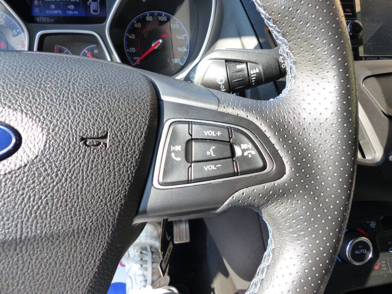 Used 2017 Ford Focus RS AWD/4WD image 42