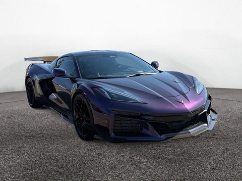 Used 2025 Chevrolet Corvette Z06 w/ Z07 Performance Package RWD image 6