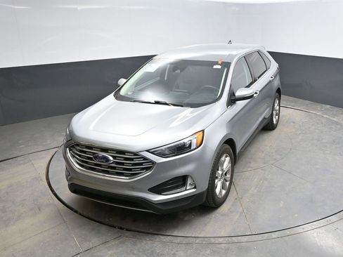 Used 2024 Ford Edge Titanium AWD/4WD image 19