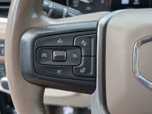 Certified 2021 GMC Yukon Denali w/ Denali Premium Package AWD/4WD image 25