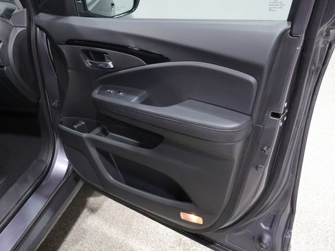 Used 2022 Honda Pilot Elite image 28