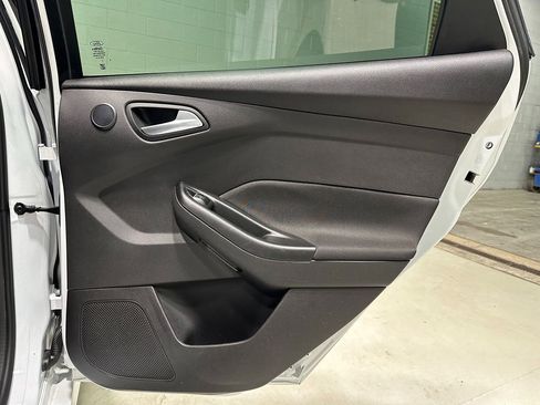 Used 2018 Ford Focus ST w/ Equipment Group 401A image 15