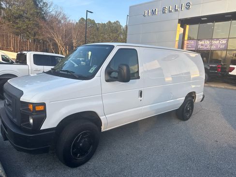 Used 2013 Ford E-150 and Econoline 150 image 3