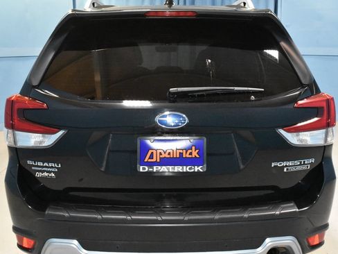 Used 2024 Subaru Forester Touring w/ Convenience Package AWD/4WD image 30