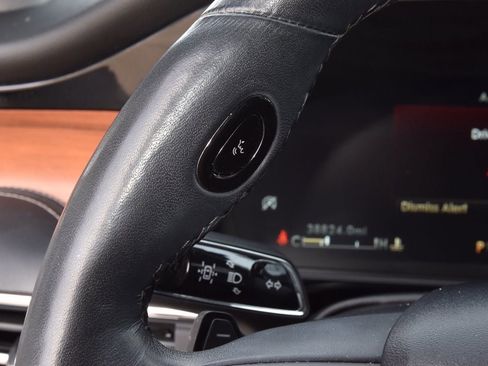 Used 2021 Lincoln Corsair Reserve w/ Equipment Group 201A image 23