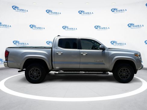 Used 2018 Toyota Tacoma 2WD Double Cab image 6