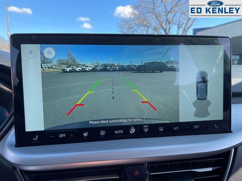 Used 2025 Ford Escape Platinum image 9