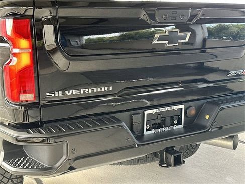 New 2026 Chevrolet Silverado 2500 ZR2 image 22