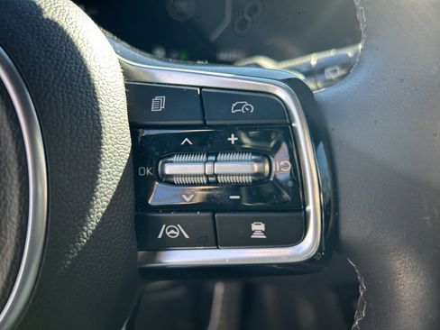 Certified 2025 Kia Sorento SX Prestige image 21