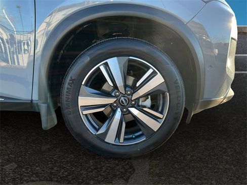 Used 2022 Nissan Rogue SL w/ SL Premium Package image 29