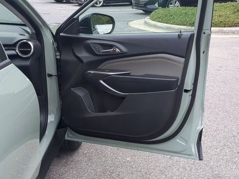 New 2026 Chevrolet Trax ACTIV w/ Sunroof Package image 41