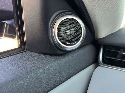 Used 2022 Land Rover Range Rover Evoque SE image 30