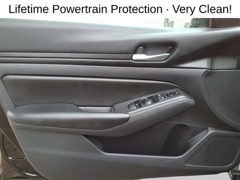 Used 2022 Nissan Altima 2.5 S image 10