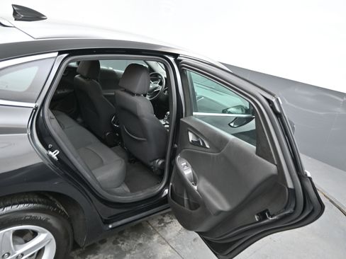 Used 2024 Chevrolet Malibu LT image 10