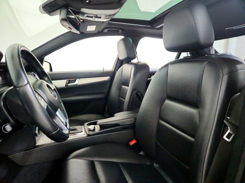 Used 2013 Mercedes-Benz C 250 C 250 Sport image 9