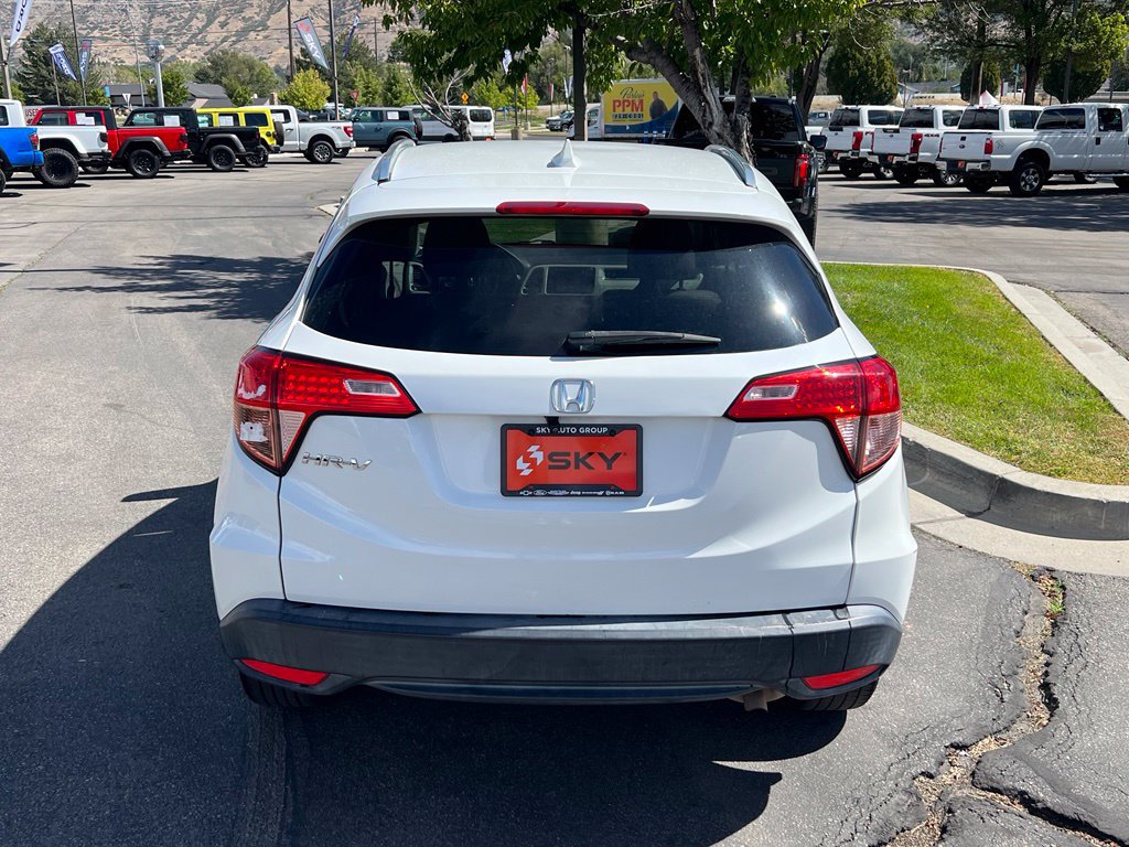 Used 2018 Honda HR-V EX-L image 9