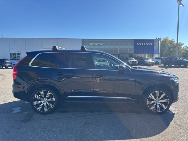 Used 2023 Volvo XC90 T8 Plus AWD/4WD image 3