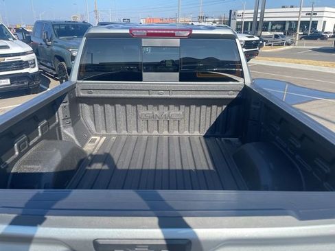Used 2025 GMC Sierra 1500 SLT w/ SLT Premium Plus Package image 12