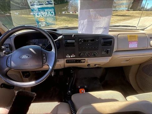 Used 2006 Ford F350 XL image 14