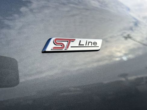 New 2026 Ford Escape ST-Line w/ Tech Pack #1 image 3