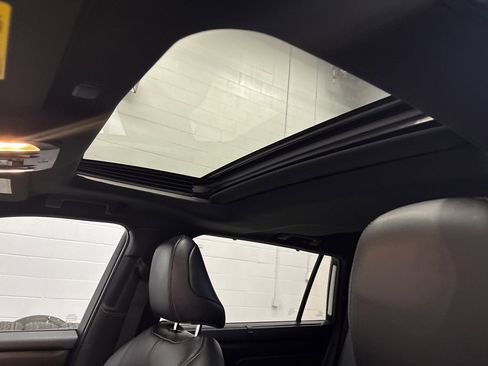 Used 2022 Toyota Highlander XSE image 19