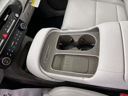 New 2026 Hyundai Palisade Limited FWD image 34