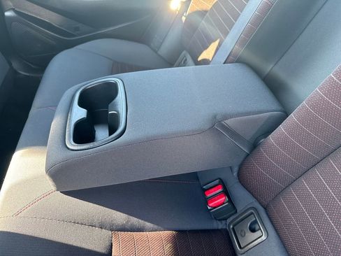 Used 2023 Toyota Corolla SE image 36