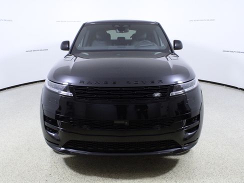 New 2026 Land Rover Range Rover Sport Dynamic SE AWD/4WD image 2