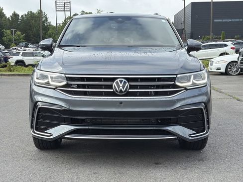 Used 2024 Volkswagen Tiguan SEL R-Line w/ MDO Package, Two-Row AWD/4WD image 8