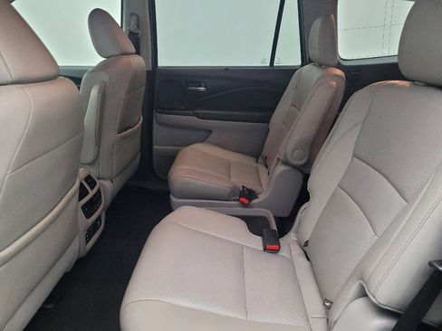 Used 2018 Honda Pilot Elite image 18