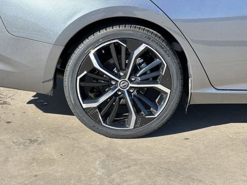 Used 2023 Nissan Altima 2.5 SR image 30