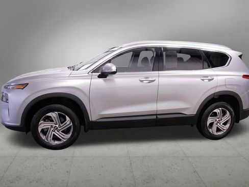 Used 2023 Hyundai Santa Fe SEL image 2